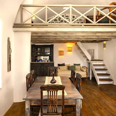 Santorini Vista Legacy Retreat - Live The History, Wake To The View Villa
