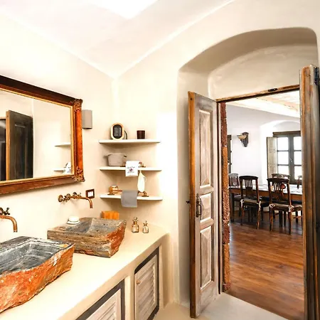 Santorini Vista Legacy Retreat - Live The History, Wake To The View *